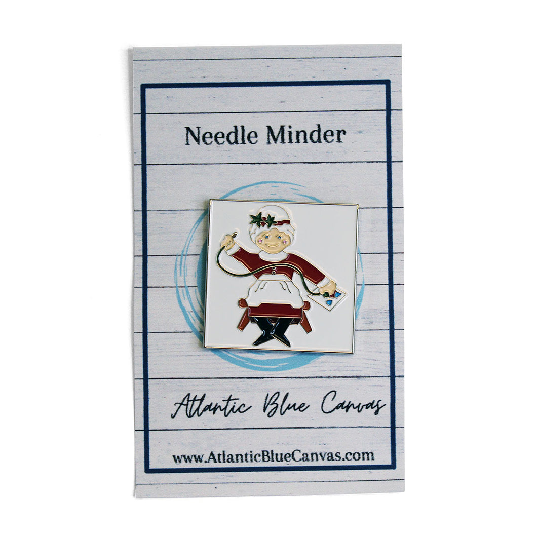 Mrs. Claus Needleminder