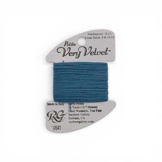 Petite Very Velvet - Lite Antique Blue V641