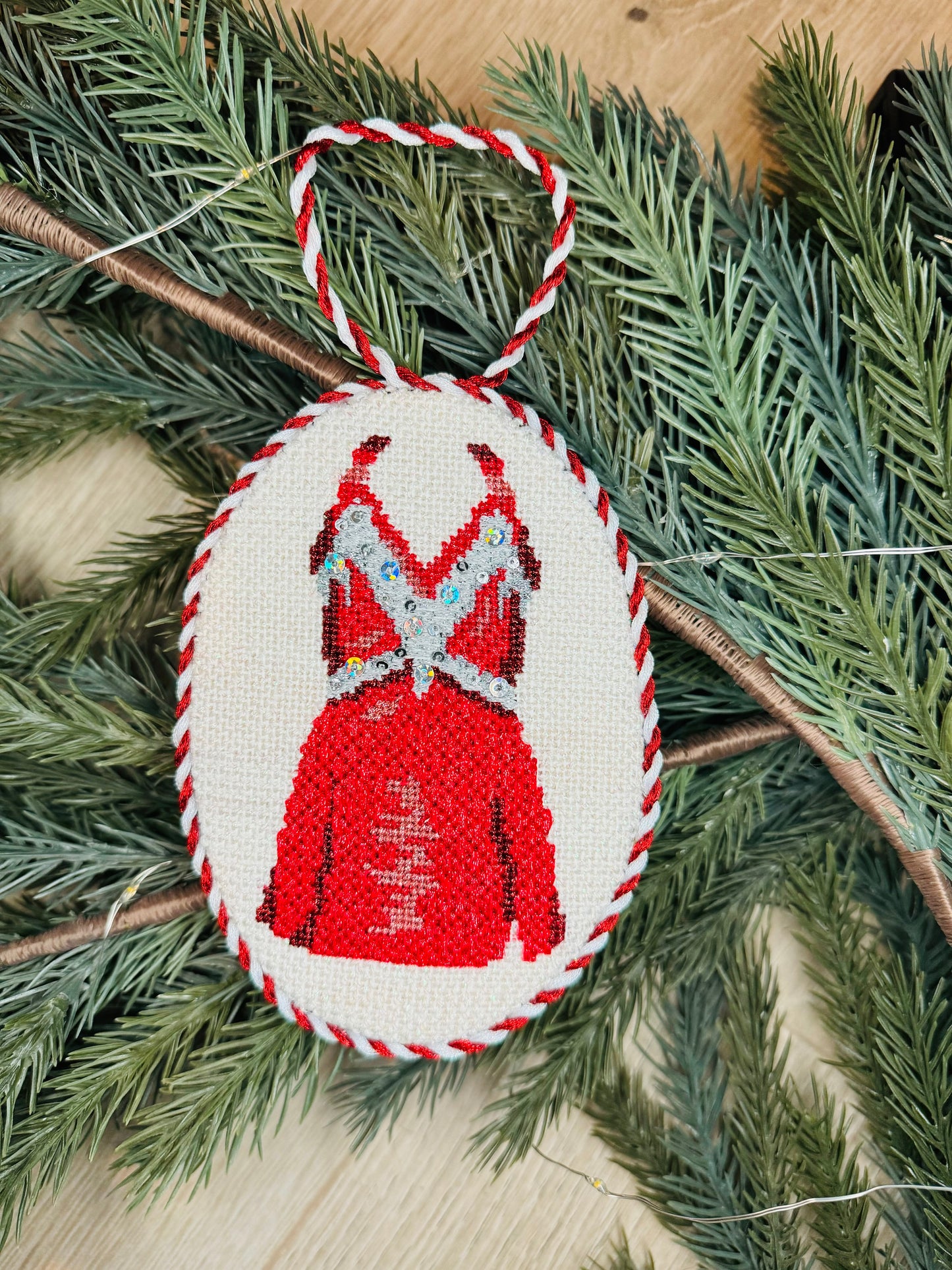 The Red Dress - Spectacular Series