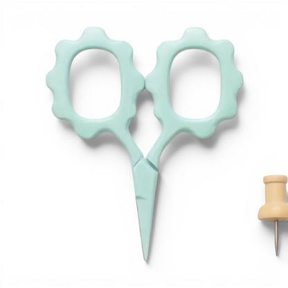 Small Scallop Scissors