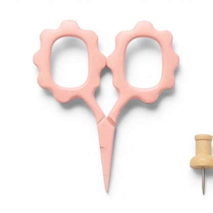 Small Scallop Scissors